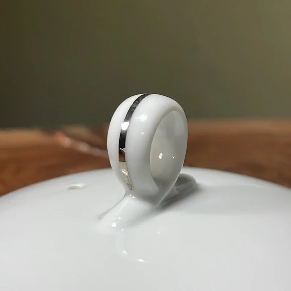 Fukagawa Arita Hand Painted Teapot - Picture 10 of 16